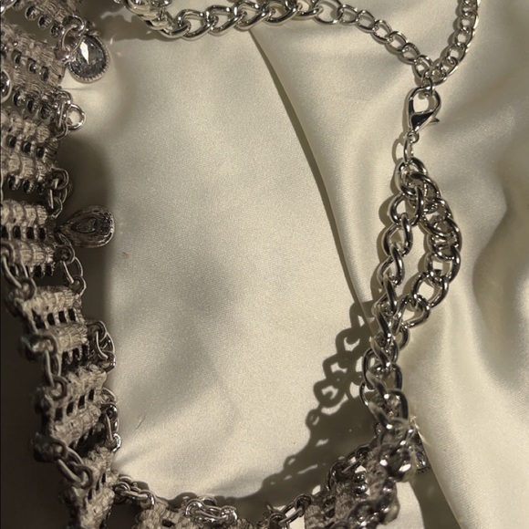 New Arrival: Raindrop Choker - Picture 6 of 6